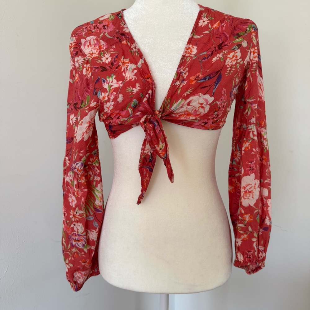 Anthropologie Red Floral Print Tie-front Long-sleeve Crop Top Size Small
